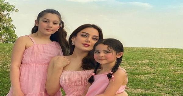 ابنة هيفاء وهبي على فراش المرض : دعواتكم - صور