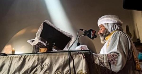 شاهد.. لحظة تعامد الشمس على مذبح الشهيد مارجرجس بميت غمر (فيديو)