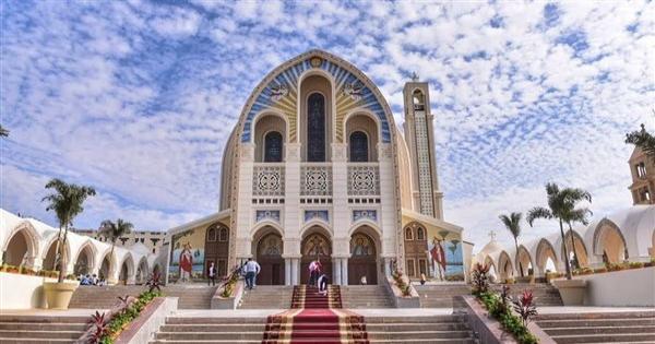 اليوم.. الكنيسة الأرثوذكسية تحتفل بذكرى قديستى إسنا