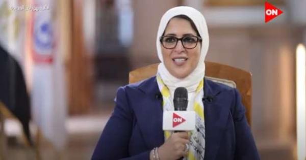 «مج حراري وتيشرت».. هدايا وزارة الصحة لمتلقي لقاح كورونا