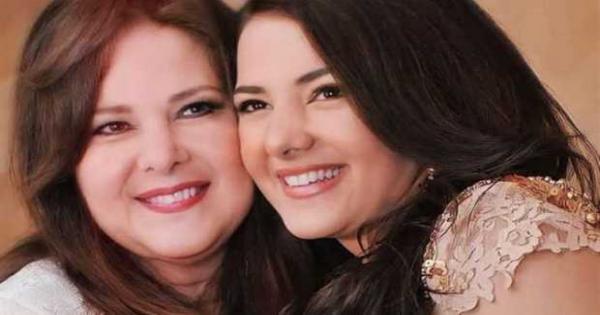 صورة- رسالة مؤثرة من دنيا سمير غانم فى ذكرى أربعين والدتها