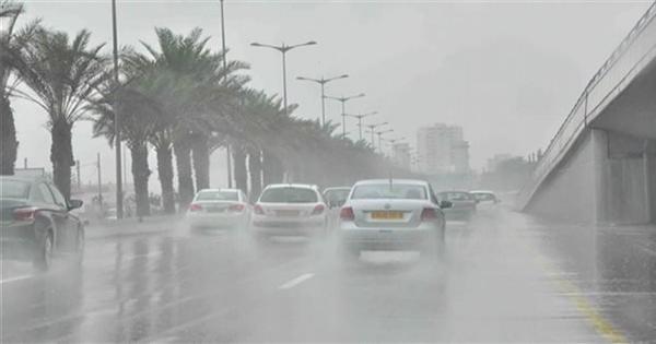حذرت المواطنين من هذا الأمر.. الأرصاد تكشف عن موعد انتهاء التقلبات الجوية