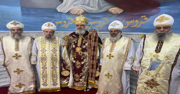 بالصور.. الأنبا مقار يُدشن كنيسة مار جرجس بالاخيوة ويُرقي أربعة كهنة