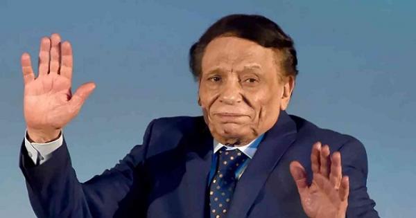 أشرف زكي يكشف حقيقة دخول عادل إمام إلى المستشفى