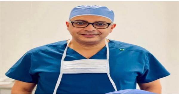جراحة نادرة.. فريق طبي ينجح في استئصال 43 ورمًا من رحم فتاة بالإسكندرية (صور)