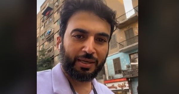 امتدح مصر بأحلى الكلمات.. حكاية الـ 100 جنيه والداعية الخليجي والرجل المسن