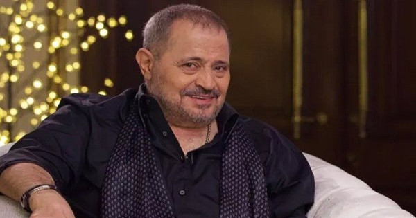 جورج وسوف عن علاقته بشقيقاته الأربعة: "بيدلعوني أحلى دلع" | فيديو