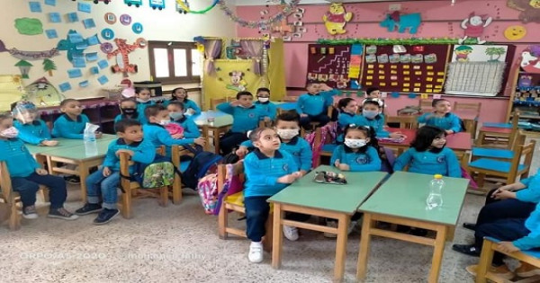 حصة الدين المسيحي أزمة تبحث عن حل ..العزلة والفصل بين الطلاب يهدم قيم العملية التعليمة