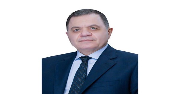 الصين تمنح وزير داخلية مصر أرفع أوسمتها - تفاصيل