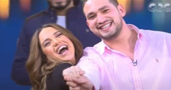 بعد إعلان خطبتهما على الهواء.. من هو يسري علي خطيب رنا رئيس؟