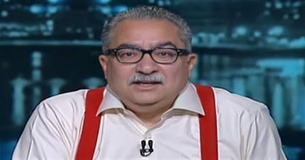 إبراهيم عيسى: منع الأجانب من شرب الخمور في قطر مخالف للشريعة الإسلامية