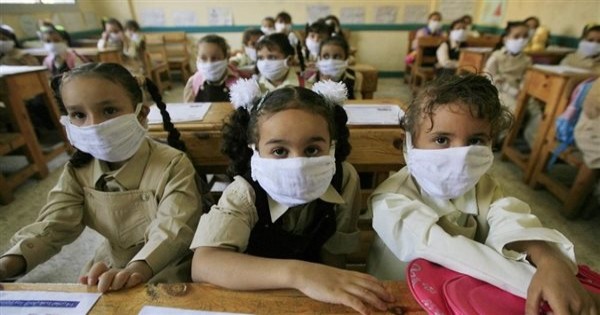 الحكومة تكشف حقيقة انتشار حالات إصابة بالالتهاب السحائي بين طلاب المدارس