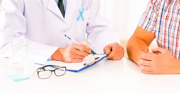 أعراض سرطان البروستاتا المتقدم.. بينها ألم شديد في العظام