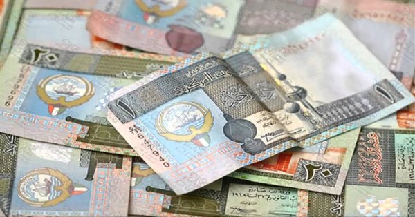 الدينار الكويتي يتخطى حاجز الـ 80 جنيها في البنك المركزي بختام التعاملات