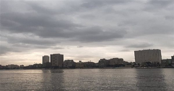 هل تسقط الأمطار بوجود غطاء سحابي؟.. الأرصاد تجيب