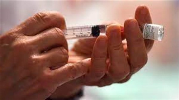 خليط مضاد حيوي وكورتيزون.. المصل واللقاح يحذر من حقنة هتلر: قاتلة