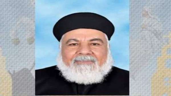 نياحة القمص أندراوس كاهن كنيسة مار جرجس بالقوصية واسقف طما يعزي الانبا توماس