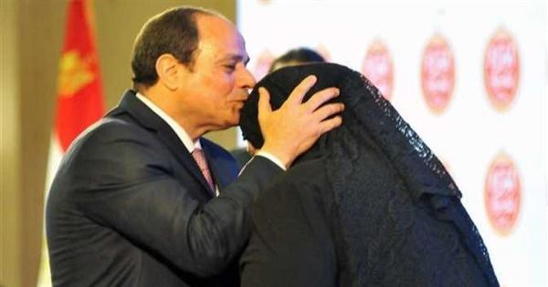 50 ألف جنيه لكل أم.. السيسي يكرم الأمهات المثاليات الأربعاء المقبل