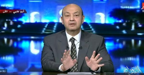 عمرو أديب عن مستريحي أسوان : 50 سنة بنفس الطريقة والإسلوب في النصب