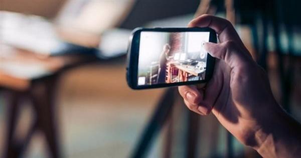 حكم من أعلى جهة قضائية.. تصوير شخص دون إذنه جريمة ونشر الصور يستوجب التعويض