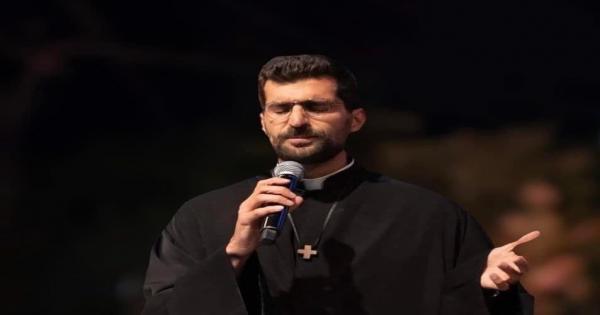 رسالة عزاء خاصة من مكتب البابا فرنسيس لعائلة الأب ستيفن وإيبارشية وكنيسة باريس