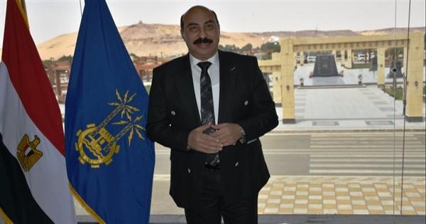 محافظ أسوان: الدولة تدعم ضحايا "مستريح المواشي" بالبصيلية