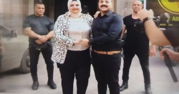 اعترافات مُدرسة الأحياء صاحبة صورة البودي جاردات: أنا عروسة خريجة 2020 والحصة بـ25 جنيها