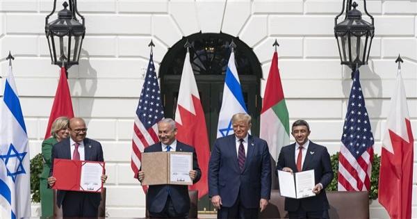 السعودية ضخت 2 مليار دولار وقطر والإمارات والكويت 500 مليون.. نكشف تفاصيل اتفاقية أبراهام للتقارب بين العرب وإسرائيل