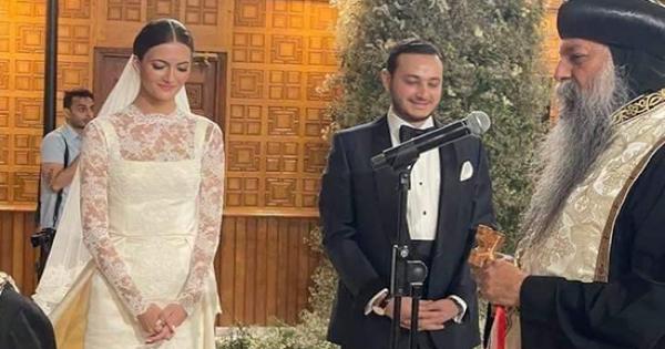 "علام" عن تعليقات "الحمد لله على نعمة الاسلام" على خبر زواج نجل نجيب ساويرس : وكأن زواج غير المسلمين أمر عجيب غريب يتطلب منا حمد الله على نعمة ديننا !