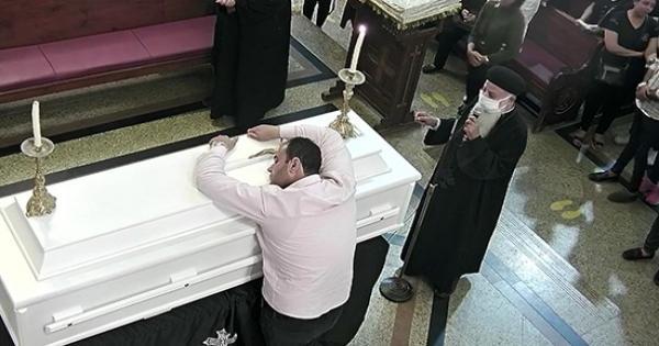 زوج مارينا صلاح: هنام قدام الاتحادية لغاية ما أقابل الرئيس.. ومش هسيب حقها