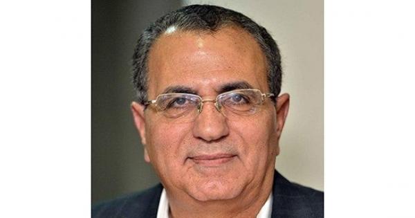 عادل نعمان يطالب بشطب محامي قاتل كاهن الإسكندرية من نقابة المحامين