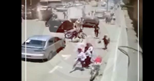 إنتشار فيديو جديد لجريمة المنصورة كاملا.. يظهر خوف المارة وعدم تدخلهم