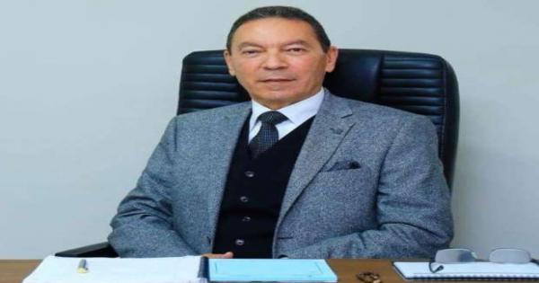 هل يؤدي حفظ الخبز في الفريزر إلى الإصابة بالسرطان؟.. هاني الناظر يجيب