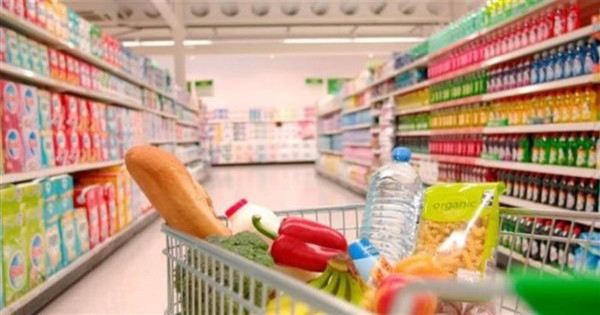 احذر.. عقوبة مغلظة حال التلاعب فى الأسعار خلال العيد بالقانون