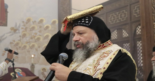 بالصور.. تدشين أواني مذبح وسيامة شمامسة أحتفالاً بعيد القديس الأنبا بيشوى بناشفيل بيد الأنبا يوسف