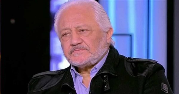 مش لاقي فلوس أتعالج.. حكاية خالد زكي من "طباخ الريس" إلى "خايف أموت مديون"