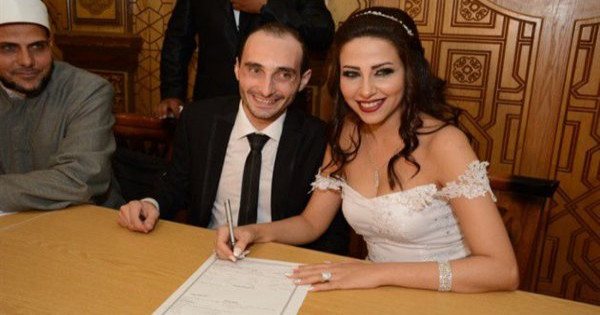 ياسمين جمال تكشف سبب طلاقها بعد 8 أشهر من زواجها|فيديو