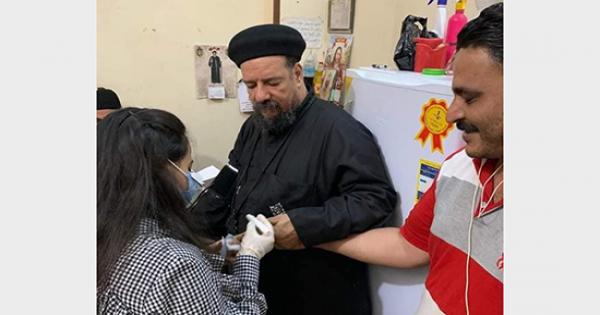 قافلة طبية بكنيسة مارجرجس بارمنت الحيط بالاقصر