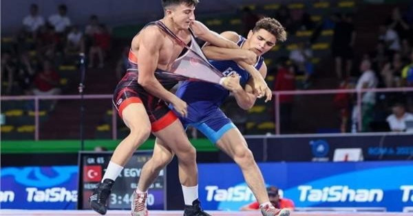 هروب لاعب منتخب مصر للمصارعة أثناء مشاركته في بطولة بإيطاليا |تفاصيل
