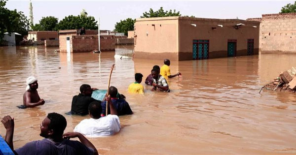 تداعيات سد النهضة.. الفيضانات تتسبب في مصرع 51 شخصا وتدمير آلاف المنازل بالسودان