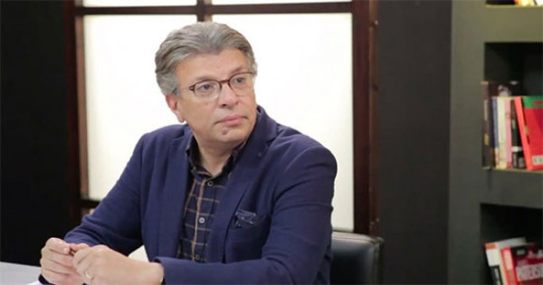 خالد منتصر : قوة العلم فى إنه مابيحزقش ولا بيصرخ ولا أتباعه بيطلعوا يتظاهروا أو يفجروا ليثبتوا مصداقيته