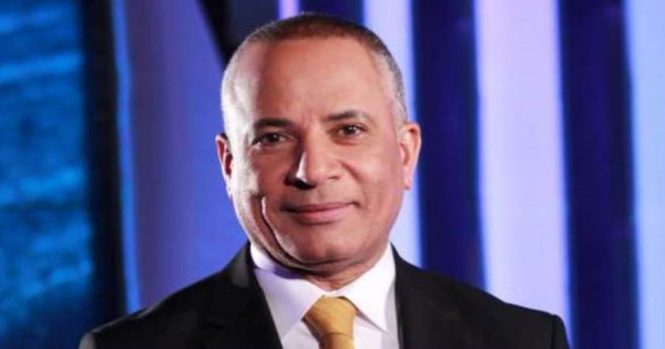 أحمد موسى يدافع عن وزير التعليم: طارق شوقي كان عاوز يخلي مصر زي سنغافورة