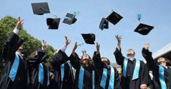 لطلاب الثانوية العامة.. قرض بـ500 ألف جنيه لدخول الجامعة «اللي بتحلم بيها»
