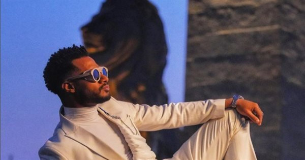 سميرة عبدالعزيز تعليقًا على تصريحات محمد رمضان: «يقول اللى هو عايزه»