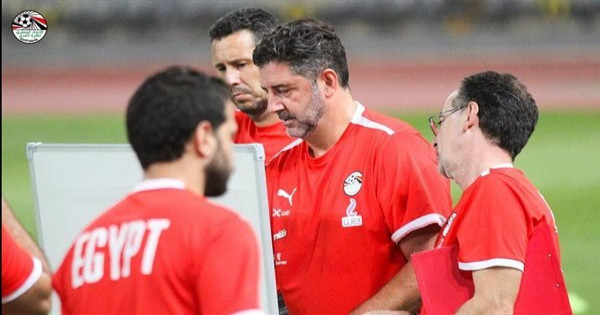 تحقيق عاجل مع اداري منتخب مصر داخل معسكر الاستعداد لمواجهة النيجر
