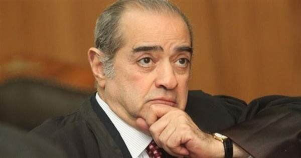 ابنة فريد الديب: والدي بخير ويمارس حياته بشكل طبيعي في المنزل