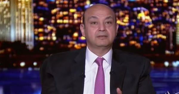 عمرو أديب: أنا كمشجع مصري مش بالع أشوف الأهلي بـ تيشيرت الخطوط الجوية القطرية
