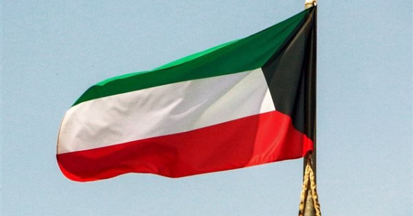 من بينهم المصريون .. شرط جديد للعمالة الوافدة إلى الكويت