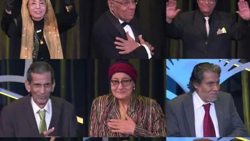 غابوا عن الأضواء فأحيتهم «المتحدة» بالتكريم بمهرجان القاهرة للدراما: نحن في «أيد أمينة»