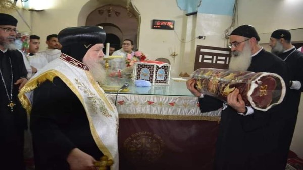 عشية عيد الشهيد "فيلوثاؤس" بكنيسته بسوهاج